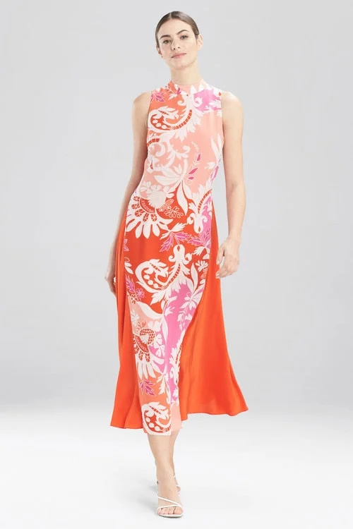 Sexy beach dresses for a sunny vacationSexy beach dresses for a sunny vacationMantilla Scroll Sleeveless Dress