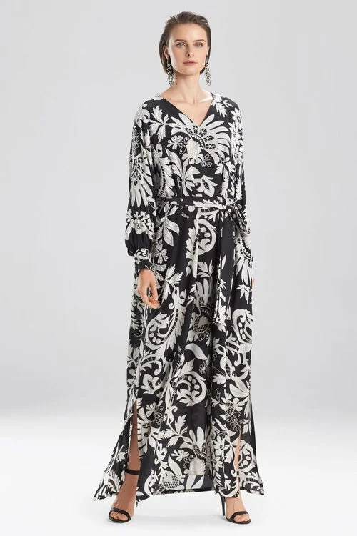 Sexy work - appropriate dresses with a touch of allureSexy work - appropriate dresses with a touch of allureMantilla Scroll Maxi Dress